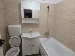 Costin Georgian, Intrarea Muncii nr. 2, 5 minute metrou renovat, Basarabia